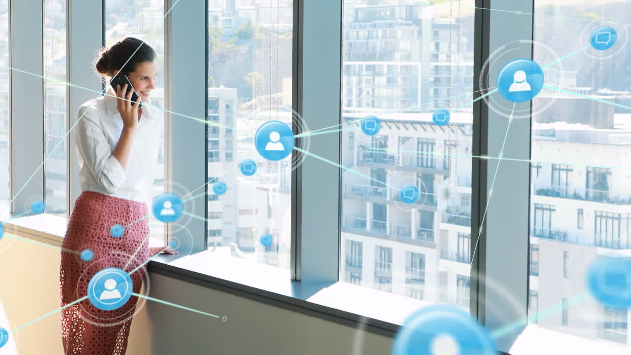 스마트 폰으로 이야기하는 백인 사업가 여성에 대한 연결 네트워크의 애니메이션