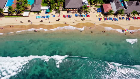 vista aérea del paraíso tropical de la playa