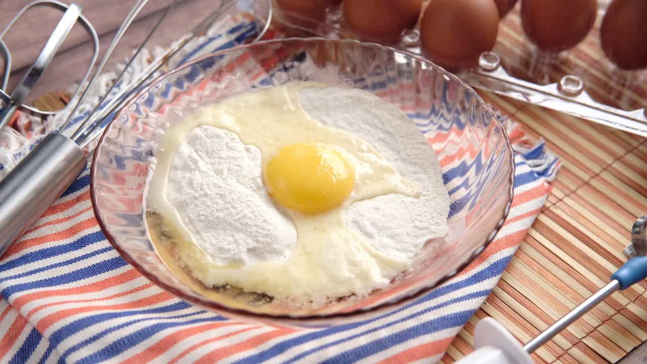 베이킹용 재료를 는 것