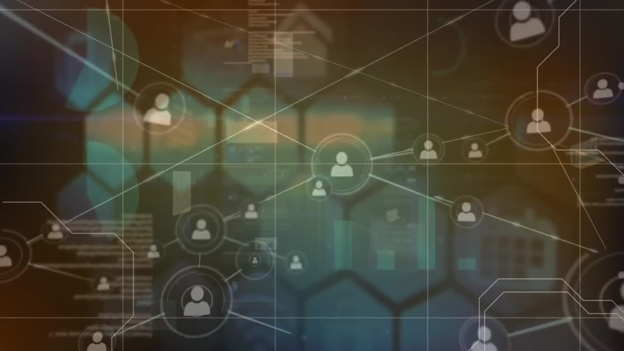 Animazione di icone connesse su esagoni e linguaggio di programmazione informatica su sfondo astratto