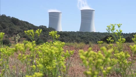 Trillo-Nuclear-Power-Plant-situated-near-Trillo-town,-in-the-province-of-Guadalajara,-Spain