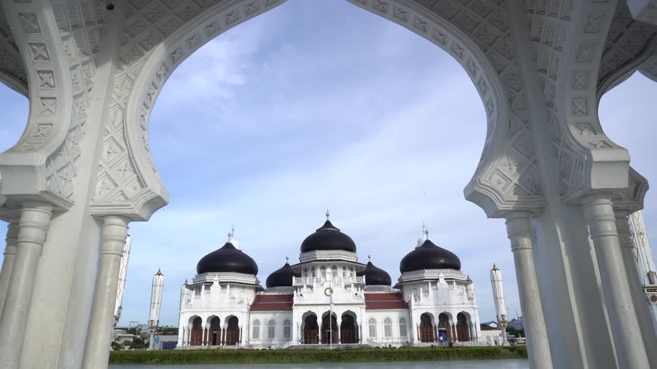 el video de la gran mezquita de baiturrahman