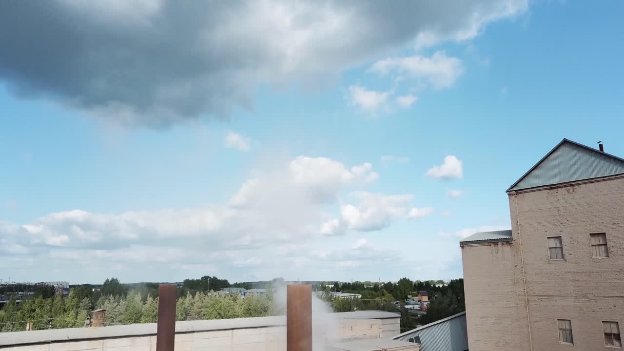 vista aérea de una planta industrial