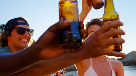 Group-of-friends-having-fun-in-the-beach-4k