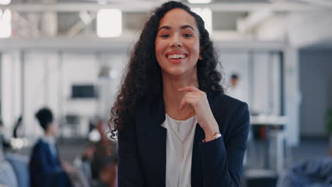 Negocios,-Liderazgo-Y-Rostro-De-Mujer-Negra.