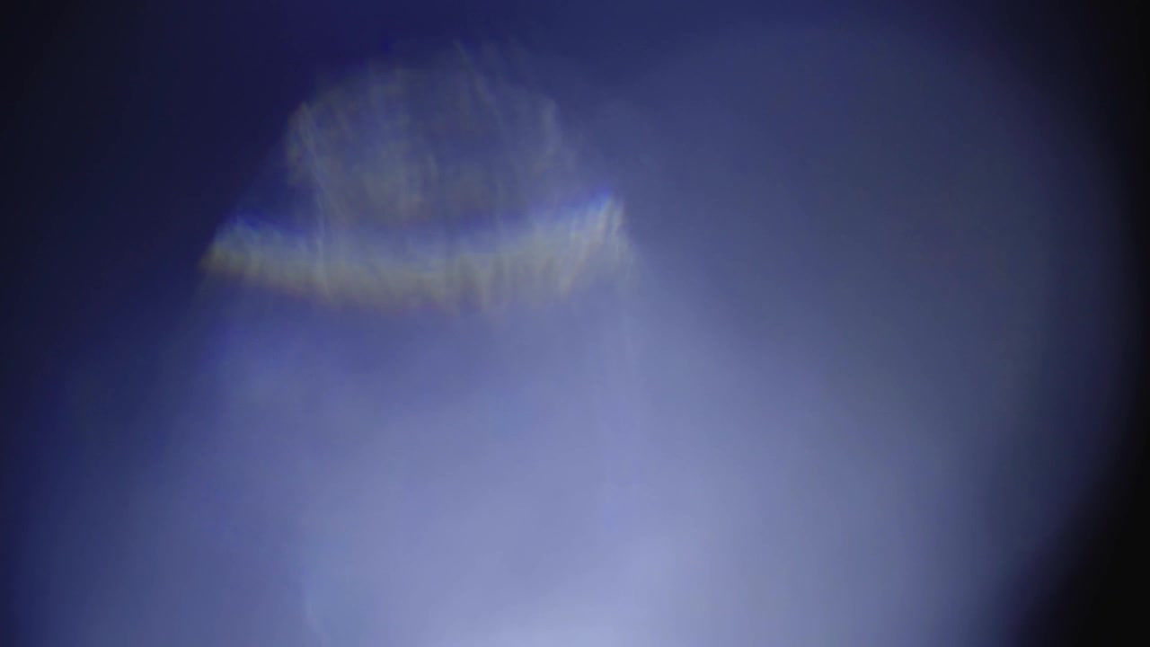 Sobreposição Etérea de Vazamento de Luz Azul e Reflexo de Lente