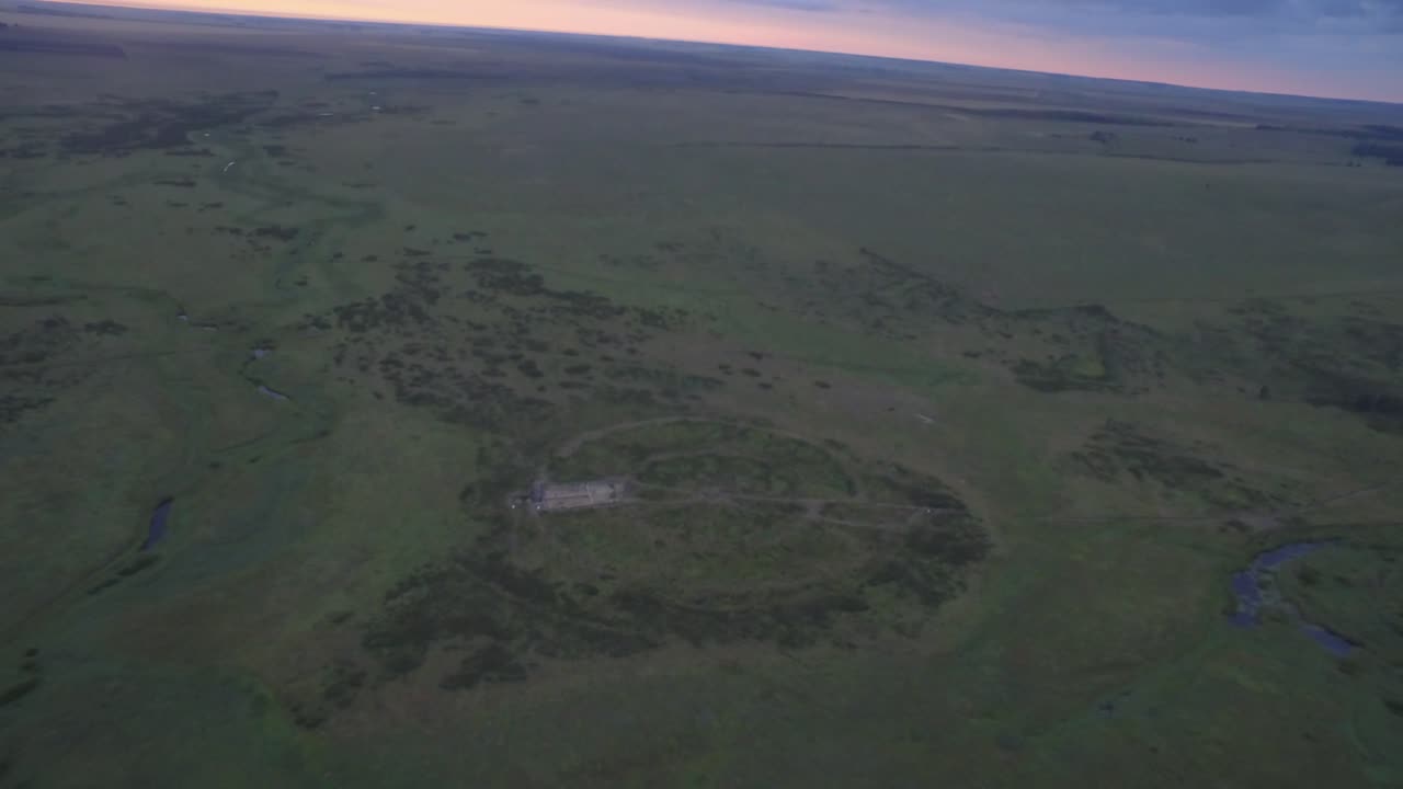 воздушный вид древнего кругового сооружения