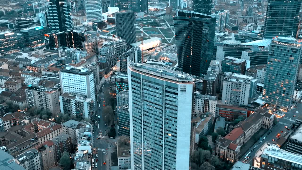 Imagens de drone de Milão, Itália