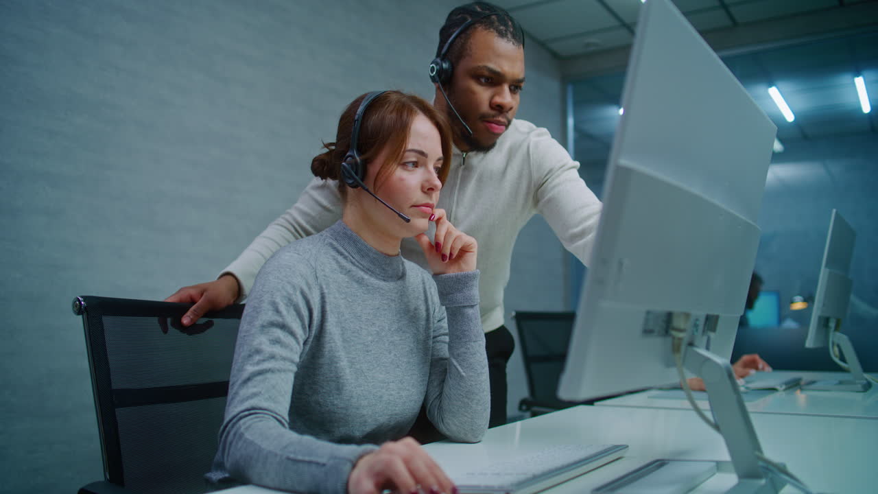 colaboración del equipo de soporte al cliente