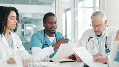 medical team meeting and collaborating