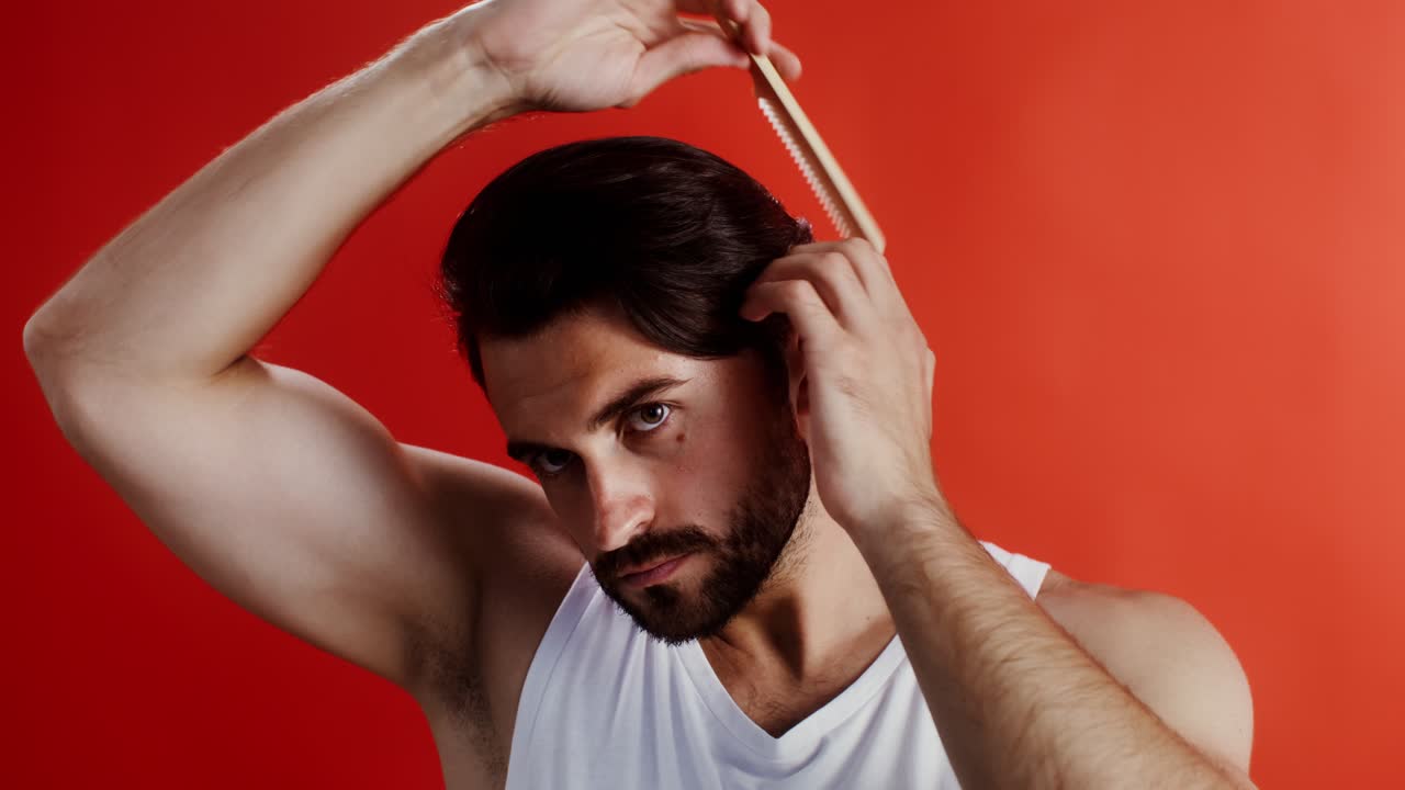 머리카락을 는 남자