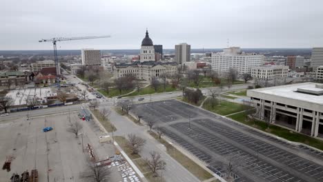 Kansas-state-capitol-building-in-Topeka,-Kansas-with-drone-video-moving-at-an-angle-wide-shot