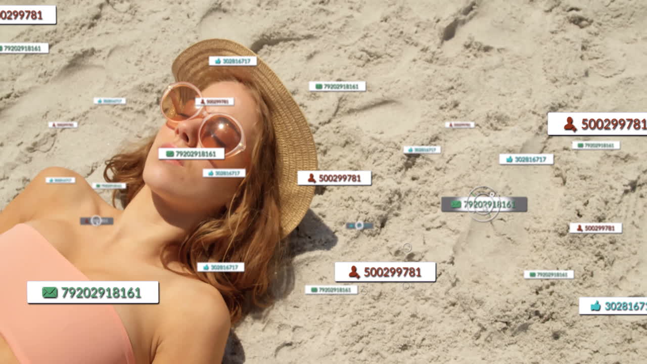 animación de notificaciones en las redes sociales sobre una mujer caucásica tomando el sol en la playa
