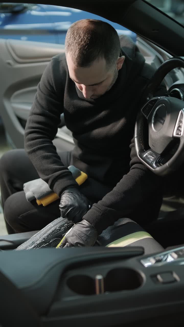 Professional Car Detailing – Washing, Ceramic Coating, and Interior Cleaning