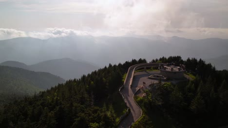 Mount-Mitchell-NC,-North-Carolina-crest-of-mountain,-Mt-Mitchell