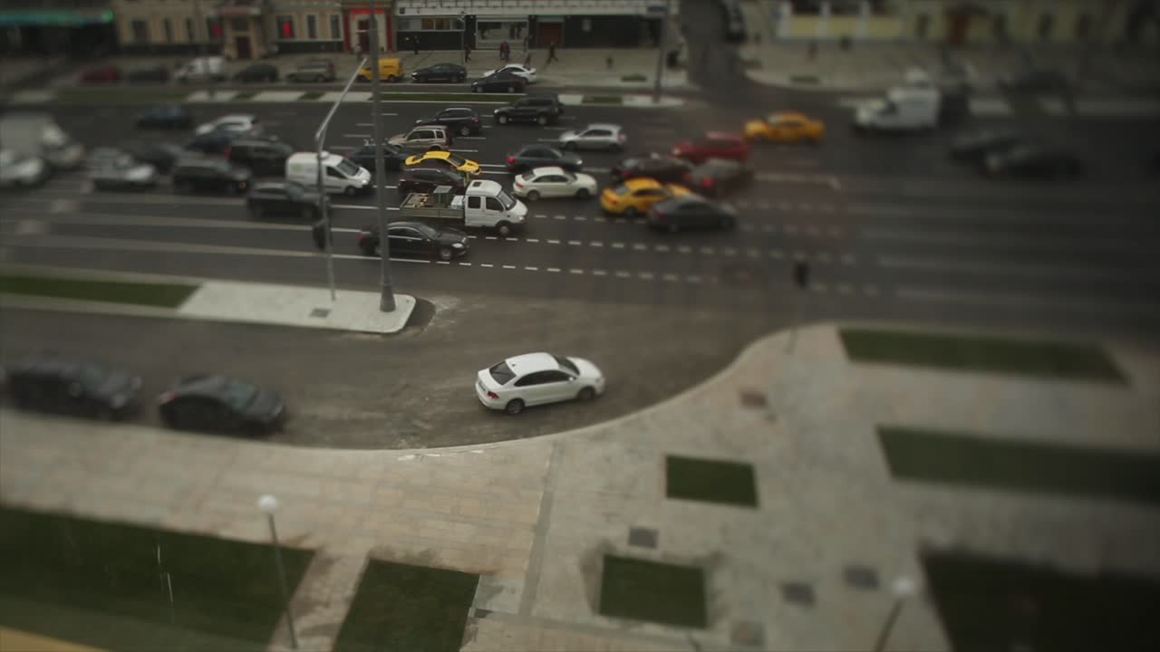 городской уличный трафик вид сверху