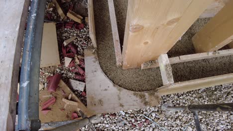 horizontal section detail view of a hempcrete wall corner in wooden formwork unter construction