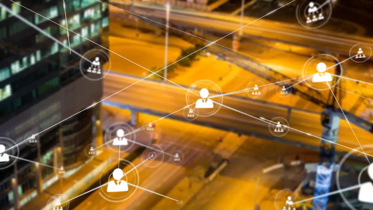 animación de la red de conexiones sobre el paisaje urbano nocturno.