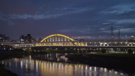 Erste-Macarthurbrücke-Taipeh-02