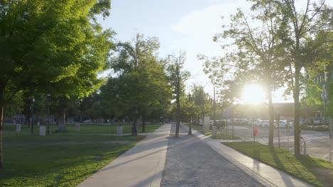 espacio de parque bien mantenido en salt lake city, utah