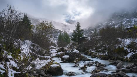 Winter-Timelapse-of-Mountains-with-Clouds