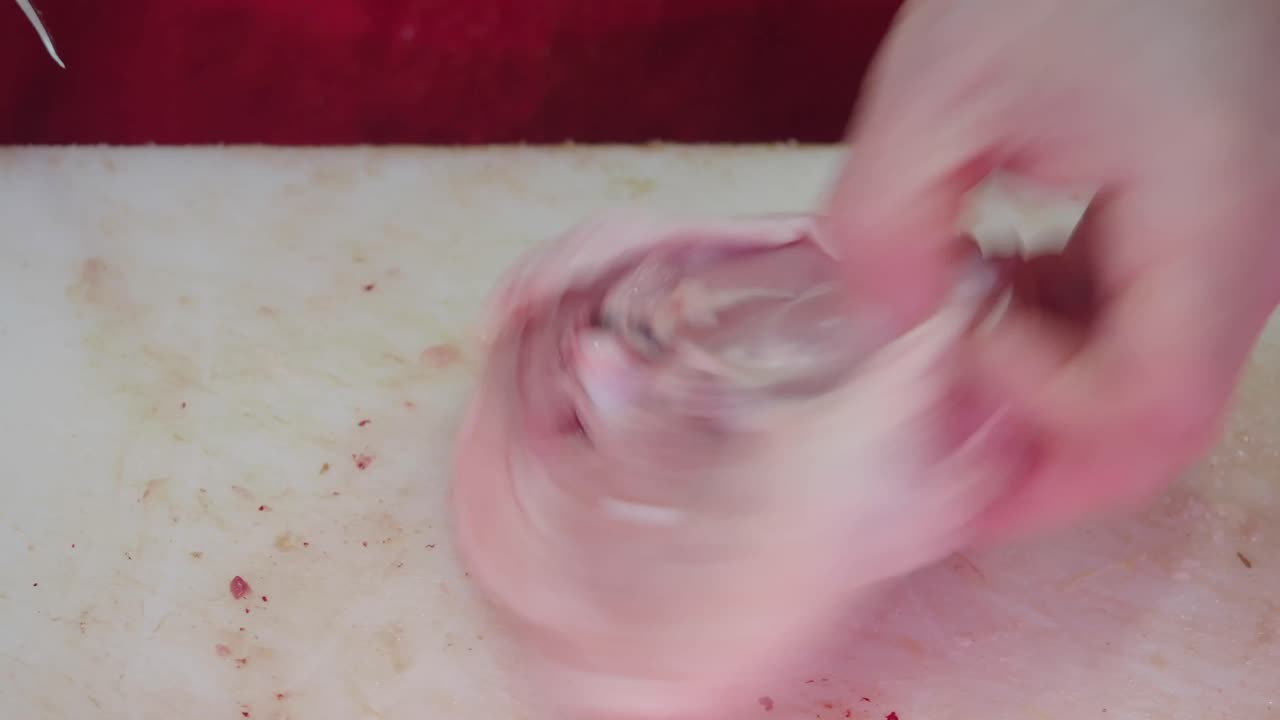 preparación de pollo crudo