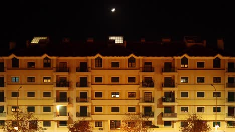 acercándose más a la luna en cascais