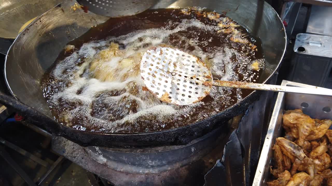 인도 아대륙에서 인기 있고 유명한 거리 음식