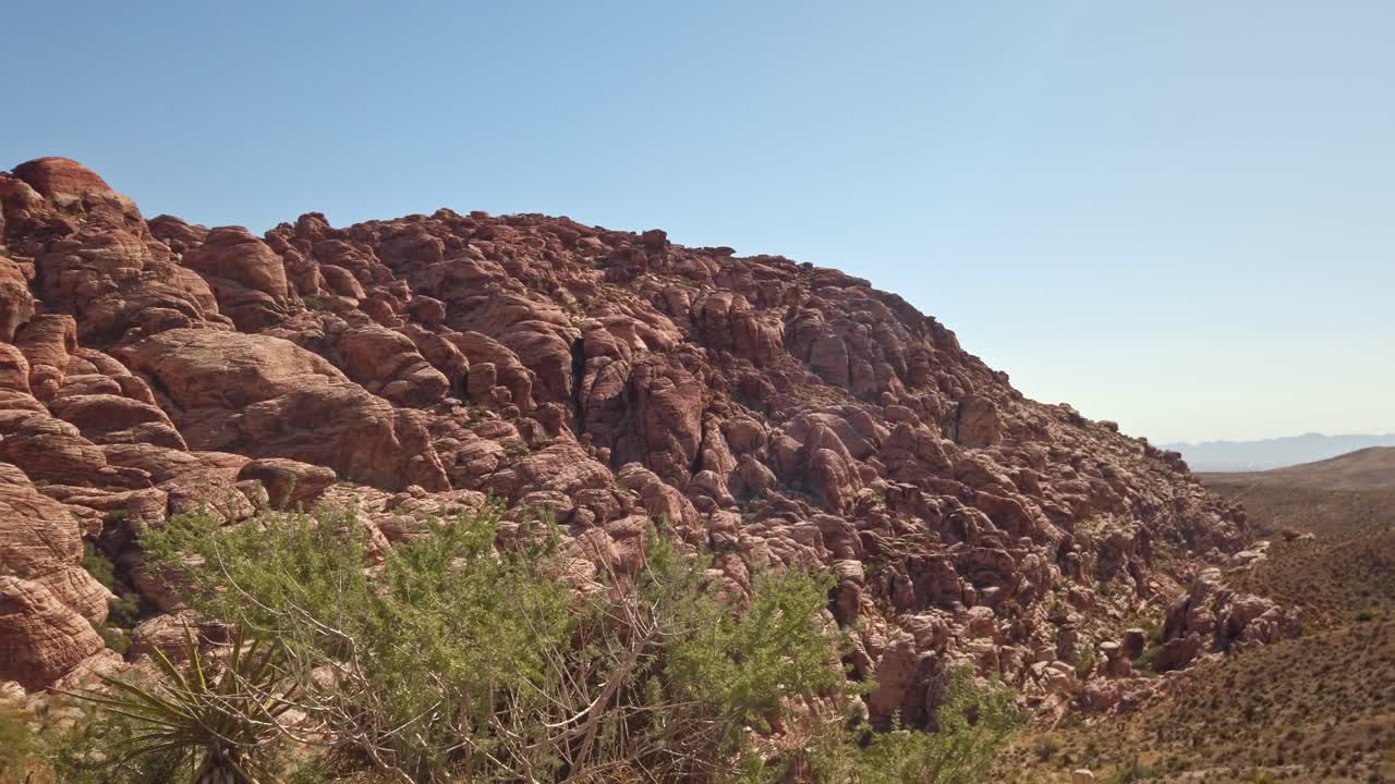 Red Rock Canyon and sandstone peak view in Nevada
