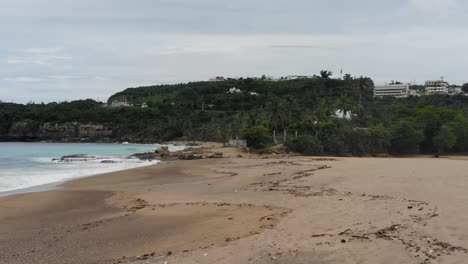 Slow-motion-static-footage-of-a-beach