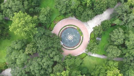 k drone sabana georgia parque público fuente de agua