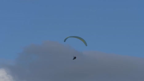 paragliding above rosins lookout conservation park - beechmont, lamington national park in queensland, australia - wide shot