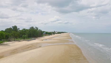 Cha-Am-Strand-In-Thailand-Mit-Seinem-Wunderschönen-Sand