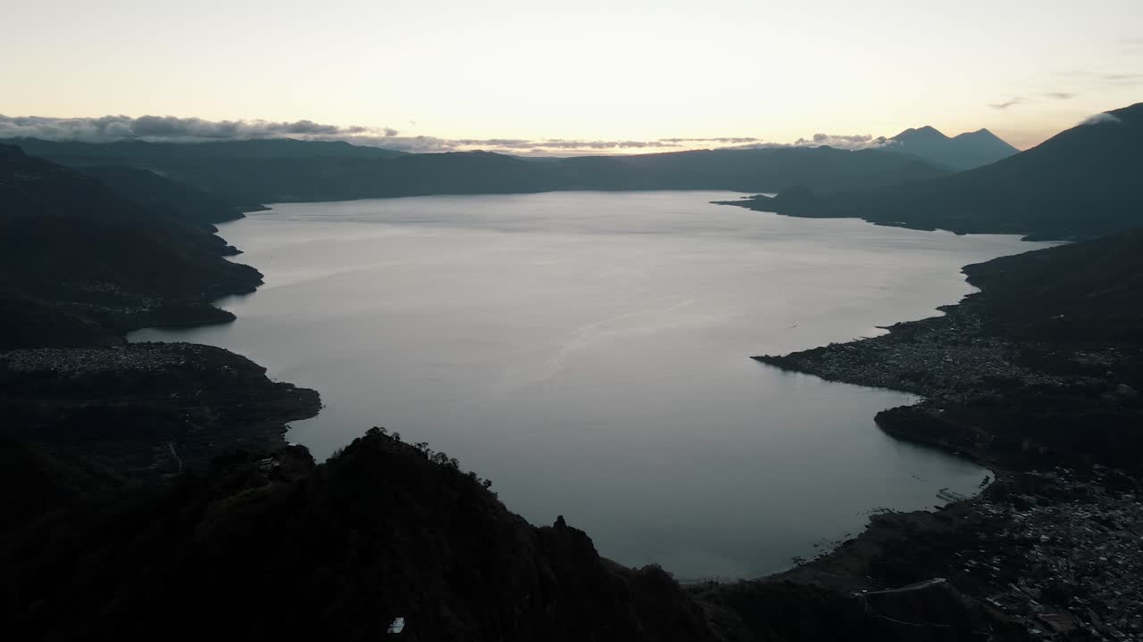 과테말라의 인도 코 또는 마야 얼굴 산