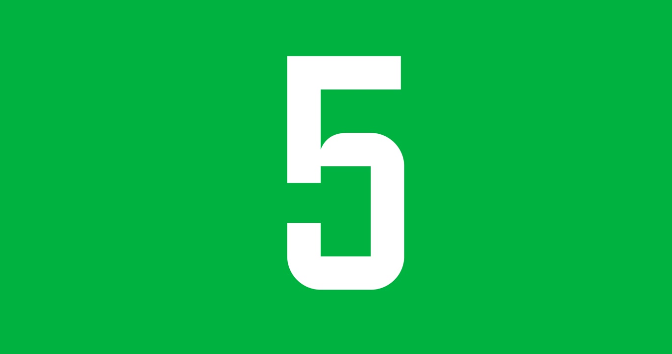 On playback start, bold white numerals counting down 10 to 1 on transparent field signaling start