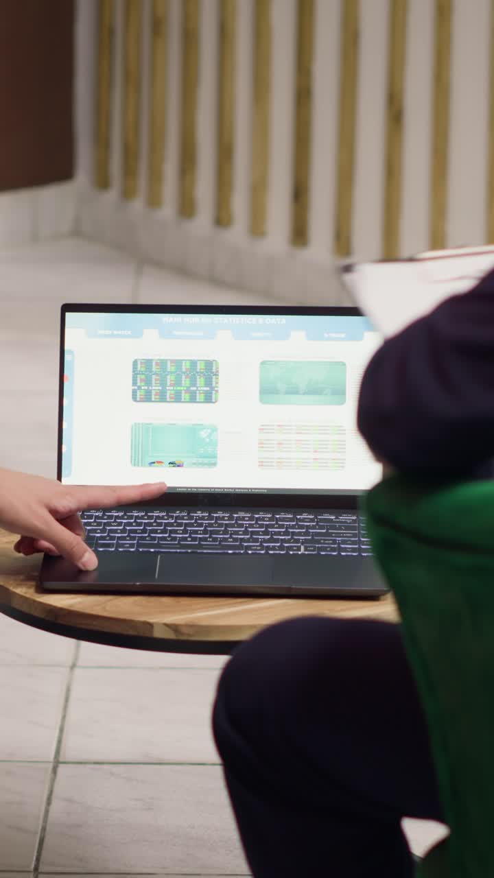 Vertical Video Team engage in commercial analysis