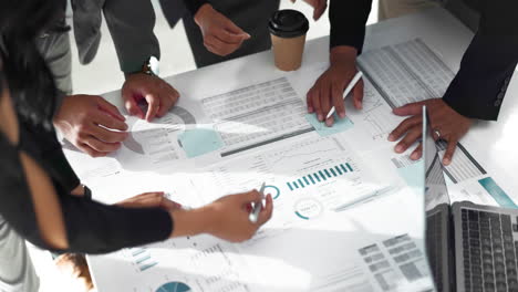 manos de negocios, documentos y colaboración