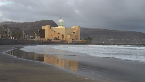 Fantastic-panoramic-shot-of-the-Alfredo-Kraus-Auditorium-located-in-the-city-of-Las-Palmas