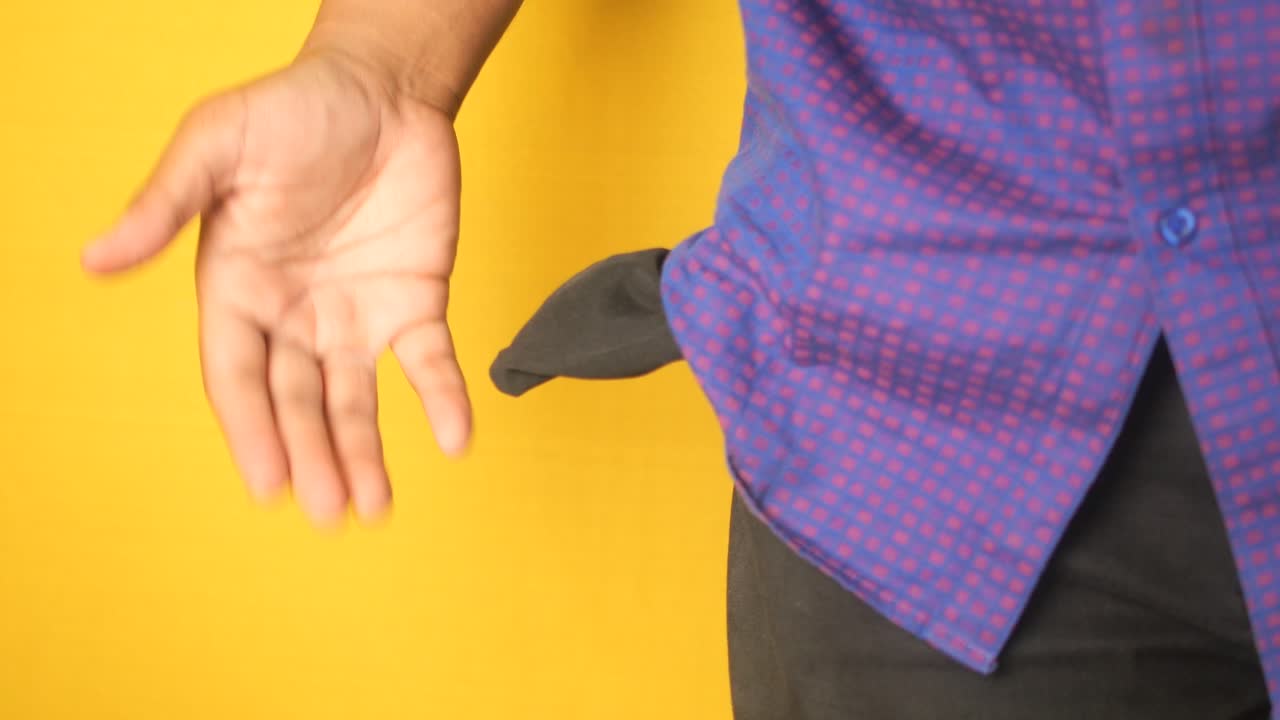 빈 주머니를 가진 남자