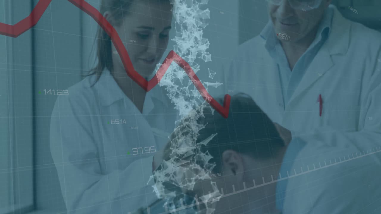 adn y gráfico sobre el científico hablando y usando el microscopio.