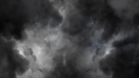 Vista-Entrando-En-Nubes-Cumulonimbus-Con-Rayos