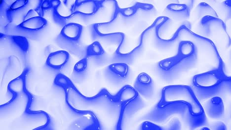 fondo líquido azul en bucle en 4k. patrón ondulado abstracto en la superficie brillante y brillante del fluido azul, ondas en el fluido de pintura en animación suave. líquido viscoso 3d. telón de fondo creativo
