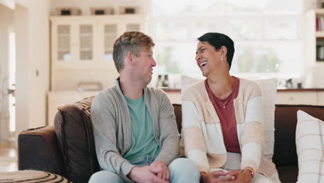 Family,-funny-and-a-man-talking-to-his-mother