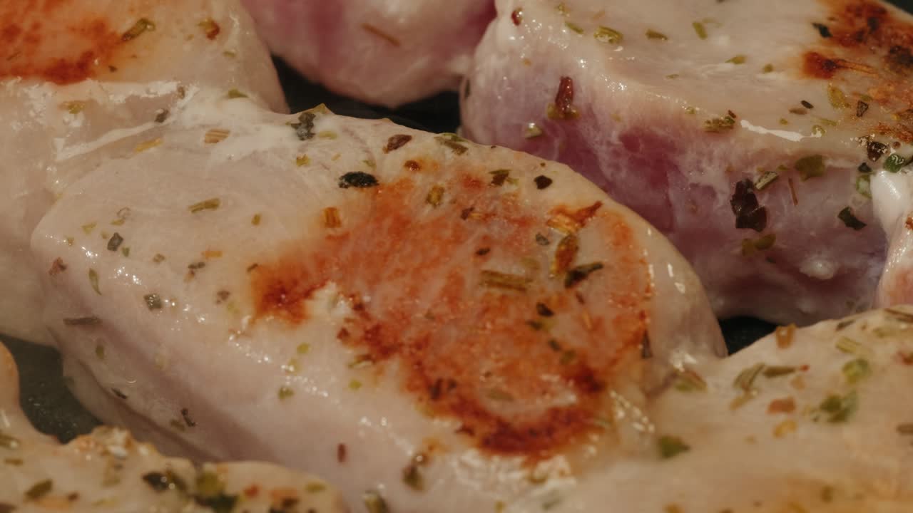 filetes de pescado a la parrilla