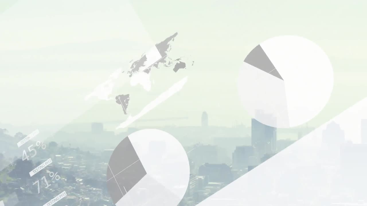 안개로 인 도시 풍경의 공중 시야에서 인포그래픽 인터페이스의 애니메이션