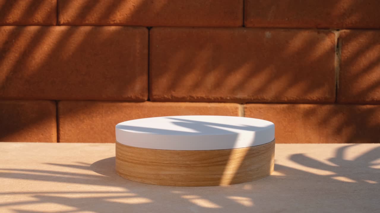 podio de madera y blanco formas geométricas formas cilíndricas para la exhibición de productos
