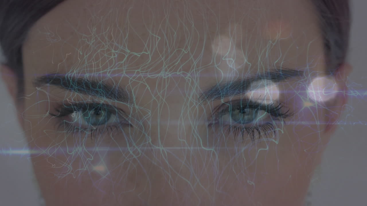 animación de olas y luces sobre la cara de una mujer caucásica