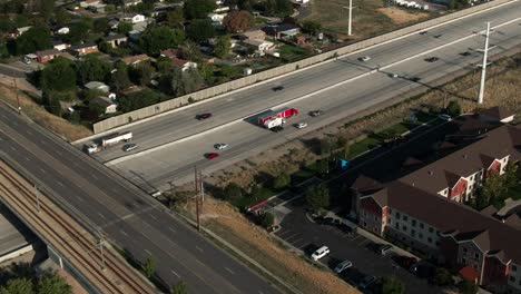 Acercar-La-Toma-Sobre-La-Autopista-215-En-El-Valle-Oeste-De-Utah