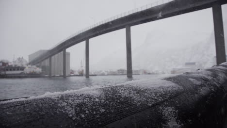 Rauer-Kalter-Kalter-Wintereisfrost-Auf-Den-Lofoten-Norwegen