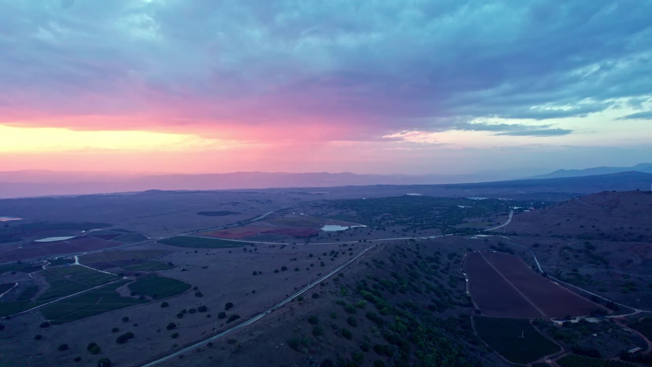 hermon 이스라엘 근처 일몰의 드론 샷